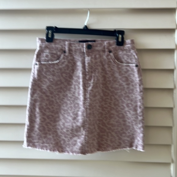 Kut From The Kloth pink and white leopard skirt - Picture 1 of 6